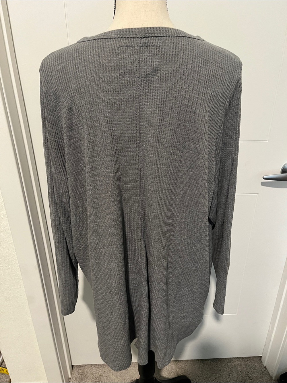 Torrid Stevie Nicks Music Graphic Design Waffle Knit V-Neck Thermal Top - Picture 8 of 12